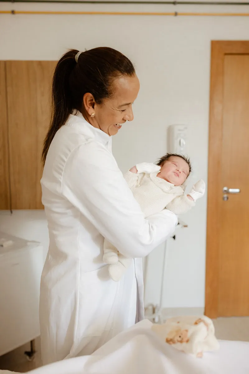 Maternidad: primeras horas de vida